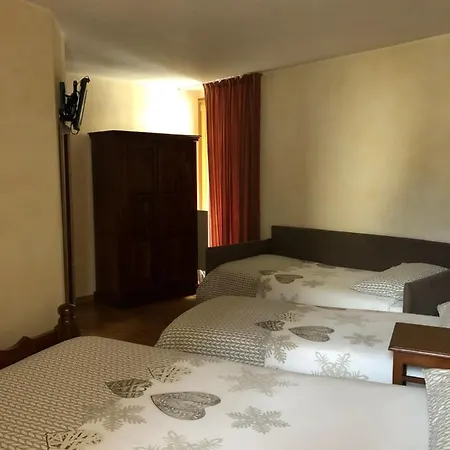 לינה וארוחת בוקר Ca' Erminia 3*